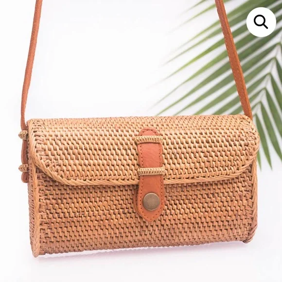Bohemian Rattan Bag - Picture 4 of 11